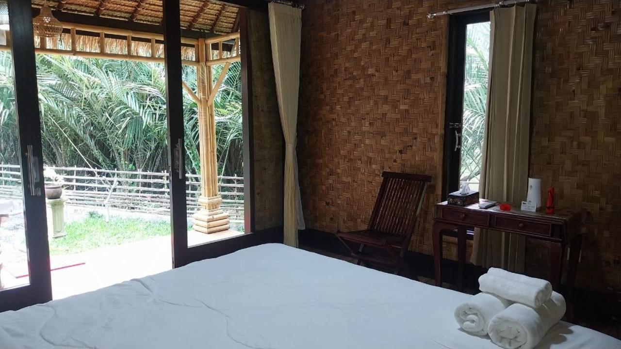 Pondok Sapta Sallaca Selat Exterior foto