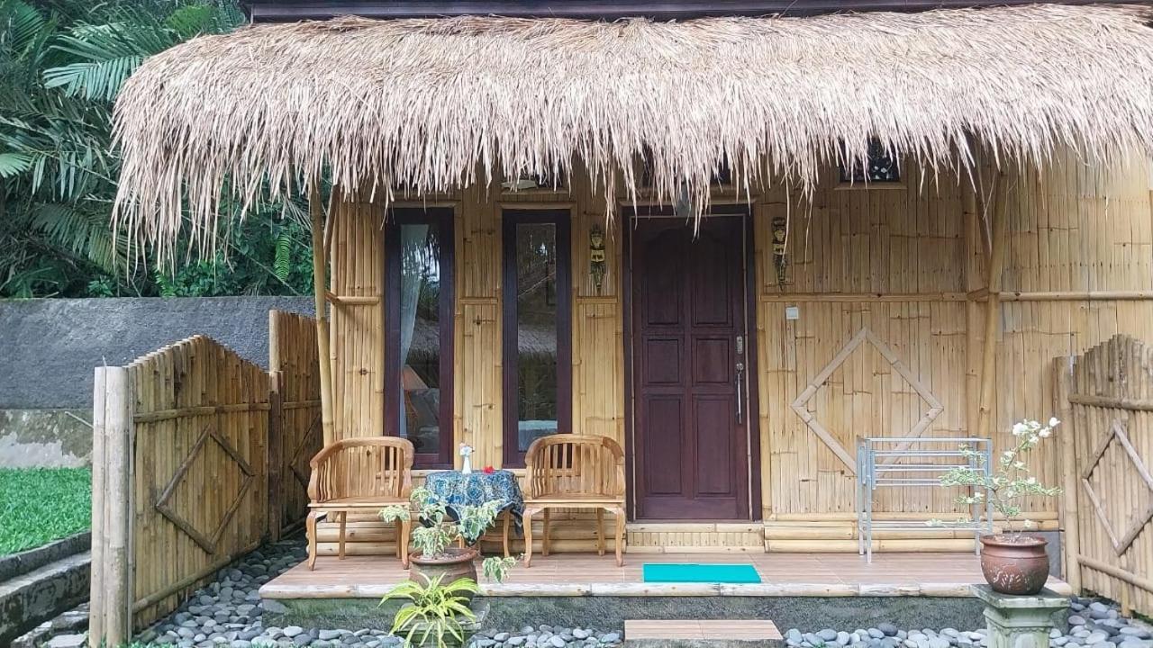 Pondok Sapta Sallaca Selat Exterior foto